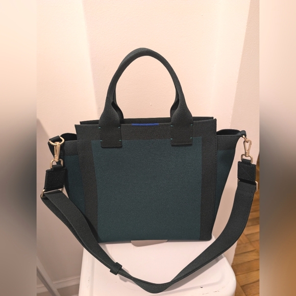 NWOT Rothy's The Handbag *Rare/retired color Juniper - Picture 2 of 10